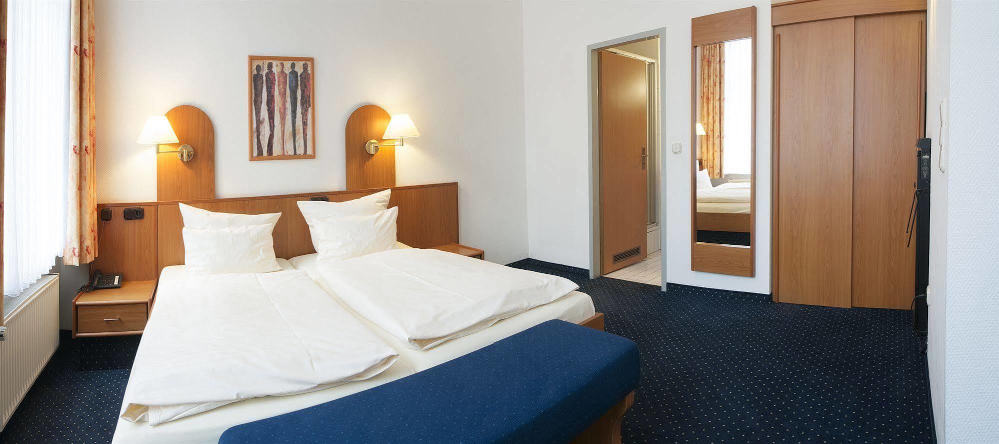 Hotel Liho - Einfach Luebeck Exteriér fotografie
